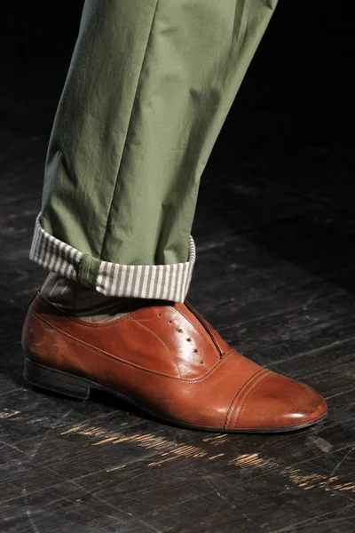 Look 37